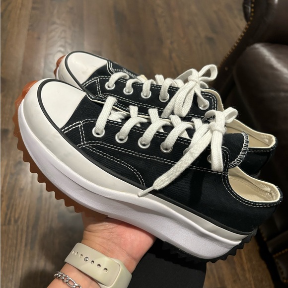 Converse Black and White Platform Sneakers with Gum Sole - Picture 1 of 6